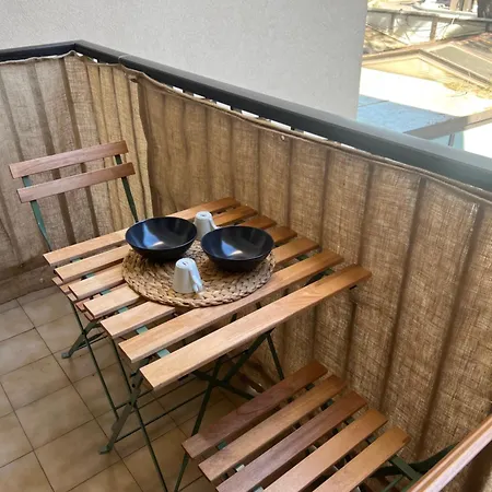 Situation Exceptionnelle Apartamento